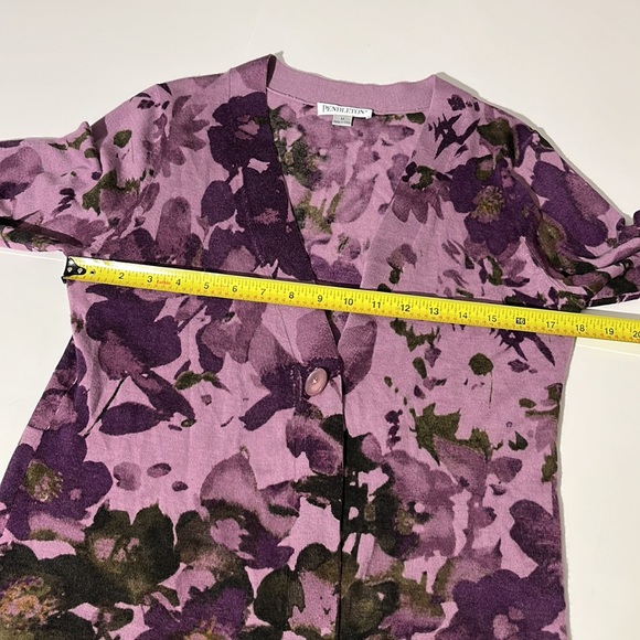 Pendleton 100% merino wool purple flower floral cardigan sweater medium winter - Picture 6 of 6